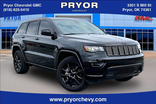2022 Jeep Grand Cherokee Laredo X 4x4 for sale in Pryor, OK