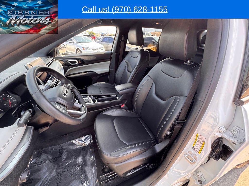 2025 Jeep Compass Limited - Photo 14