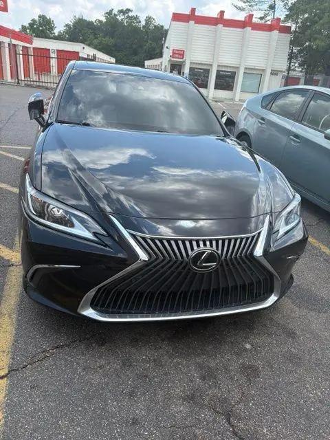2021 Lexus ES 250 Base for sale near Cincinnati, OH