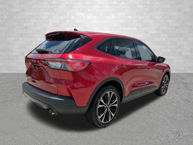 2021 Ford Escape SE Hybrid