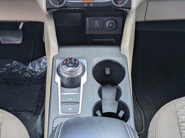 2021 Ford Escape SE Hybrid