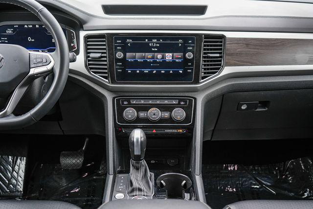 2022 Volkswagen Atlas 2.0T SE w/Technology