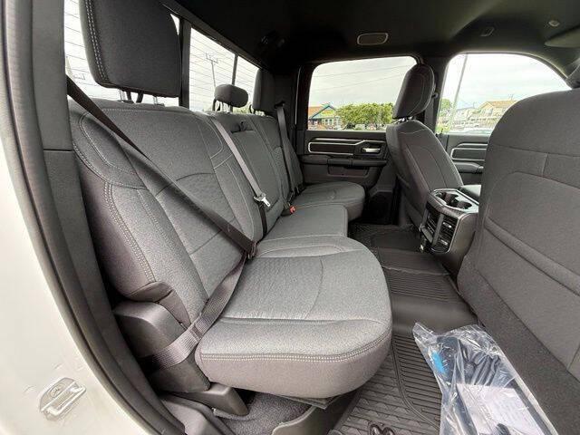 2026 Ram 2500 Big Horn Crew Cab 4x4 6'4" Box