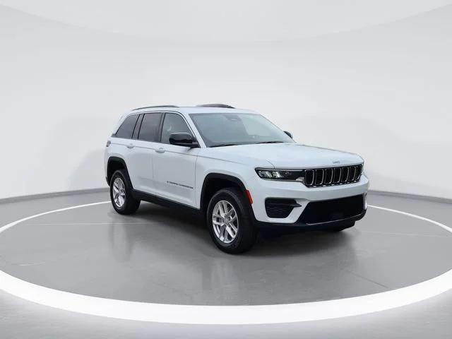 2026 Jeep Grand Cherokee GRAND CHEROKEE LAREDO X 4X2
