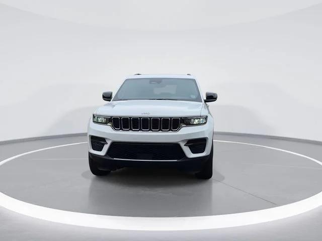2026 Jeep Grand Cherokee GRAND CHEROKEE LAREDO X 4X2