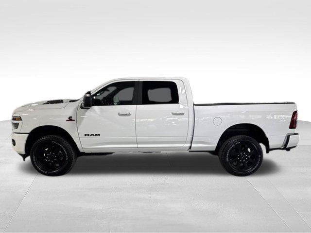 2026 RAM Ram 3500 RAM 3500 LARAMIE CREW CAB 4X4 64 BOX