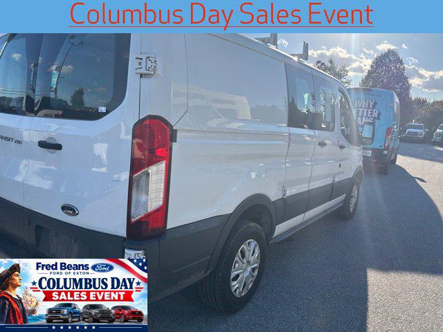 2017 Ford Transit T-250 130 Low Rf 9000 GVWR Swing-Out RH Dr
