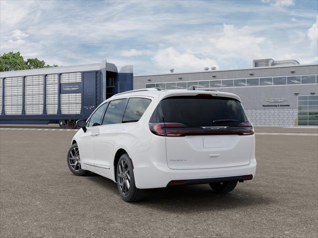 2027 Chrysler Pacifica Pinnacle