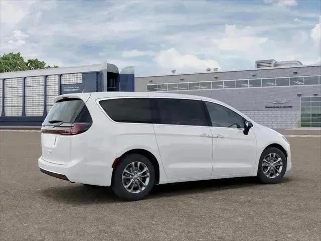 2027 Chrysler Pacifica PACIFICA SELECT