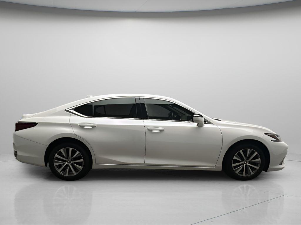 2021 Lexus ES 250 - Photo 7