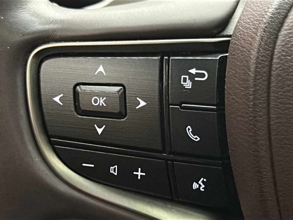 2021 Lexus ES 250 - Photo 25