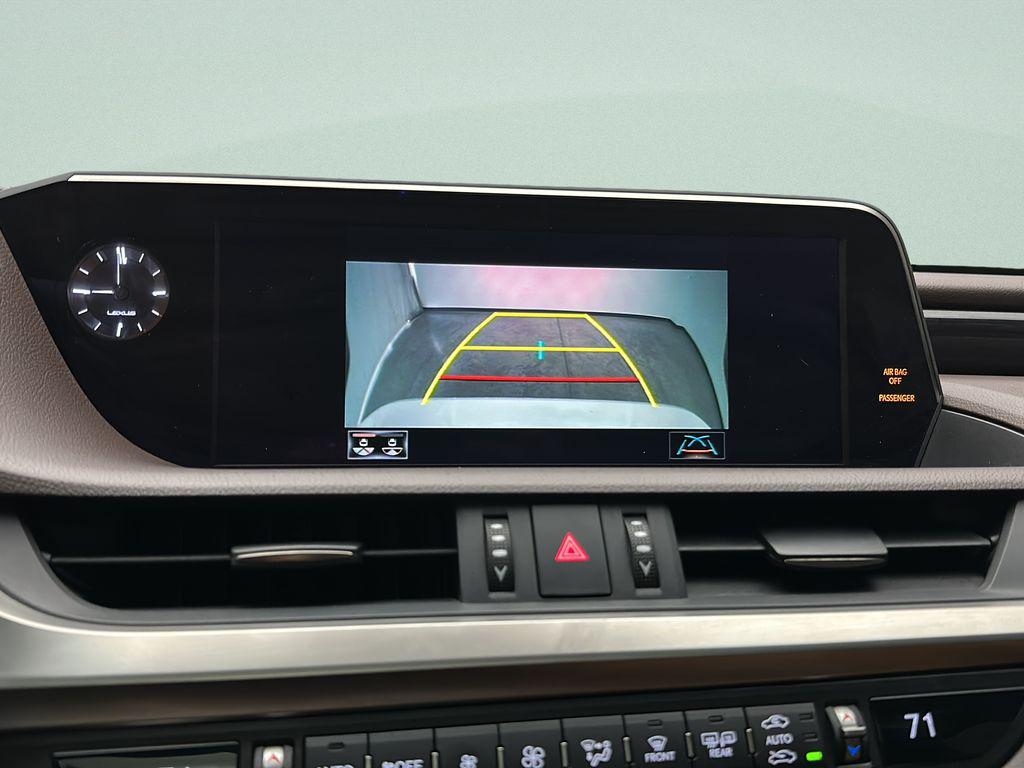 2021 Lexus ES 250 - Photo 29
