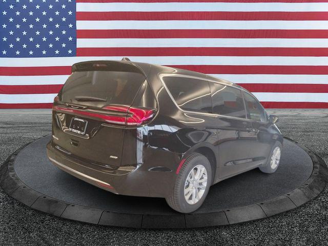 2027 Chrysler Pacifica PACIFICA SELECT AWD 2027 Chrysler Pacifica PACIFICA SELECT AWD