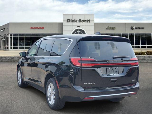 2027 Chrysler Pacifica PACIFICA SELECT AWD 2027 Chrysler Pacifica PACIFICA SELECT AWD