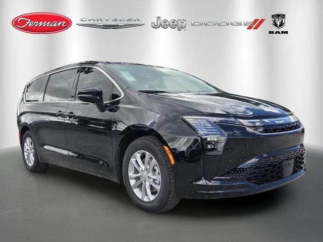 2027 Chrysler Pacifica Select for sale in New Port Richey, FL
