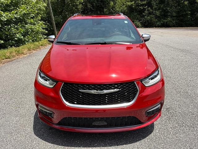 2026 Chrysler Pacifica Pinnacle