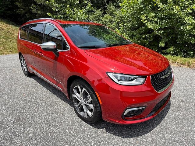 2026 Chrysler Pacifica Pinnacle