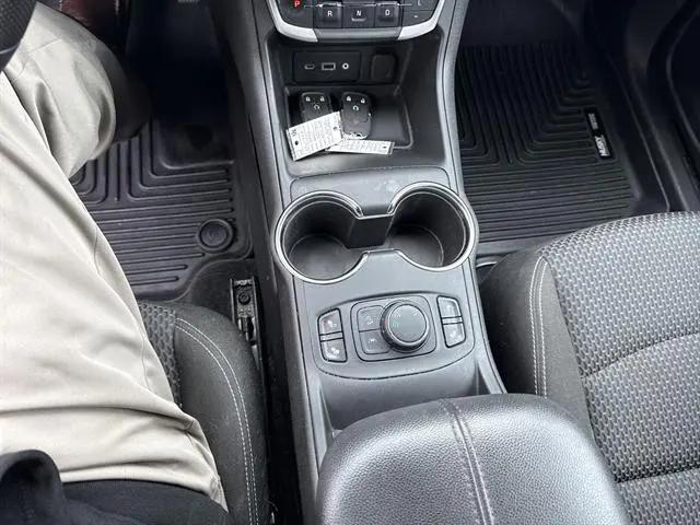 2022 GMC Terrain AWD SLE