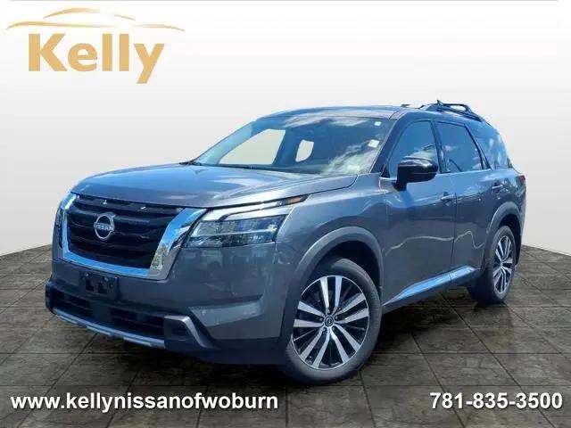 2023 Nissan Pathfinder Platinum 4WD for sale in Woburn, MA