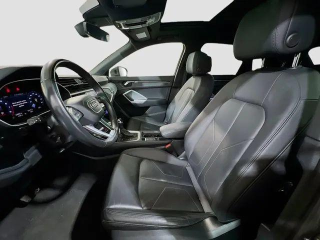 2023 Audi Q3 Premium 45 TFSI S line quattro Tiptronic