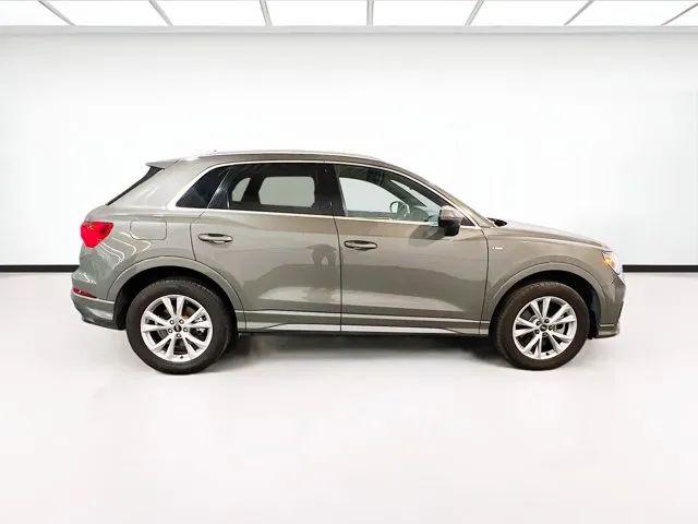 2023 Audi Q3 Premium 45 TFSI S line quattro Tiptronic