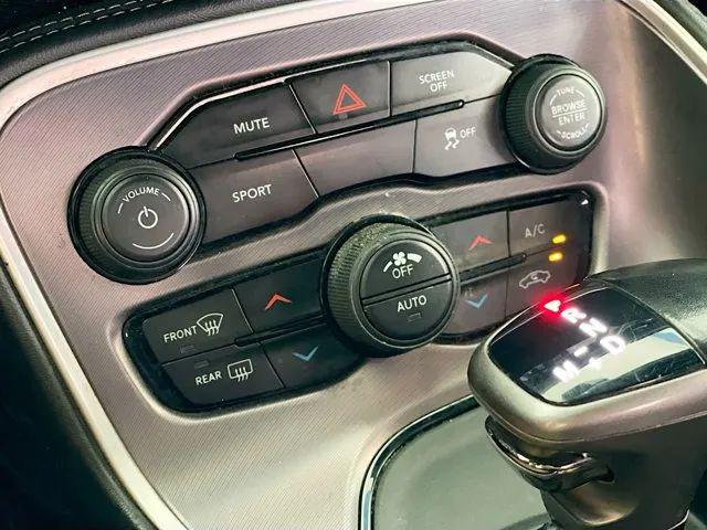 2019 Dodge Challenger SXT