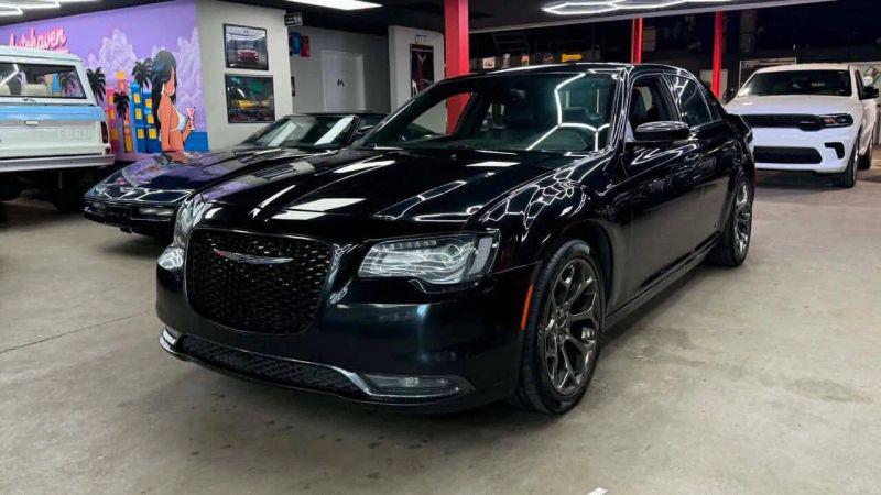 2015 Chrysler 300 300S for sale in Shelby Township, MI