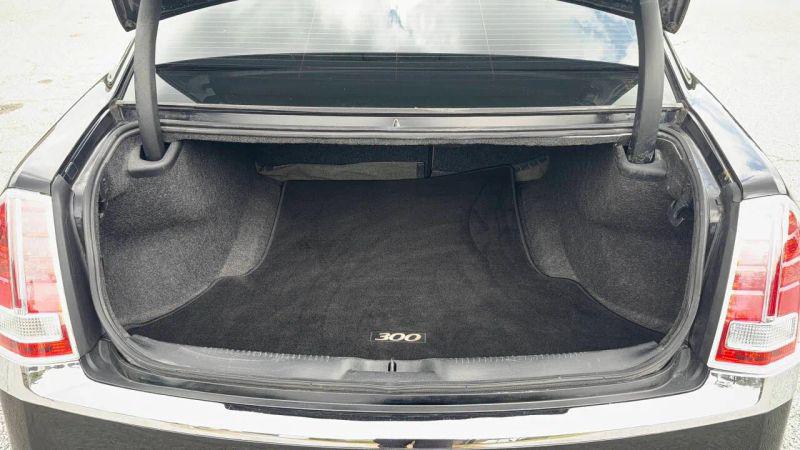 2014 Chrysler 300 300C