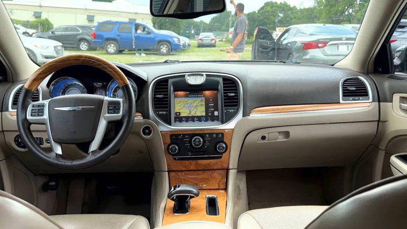 2014 Chrysler 300 300C