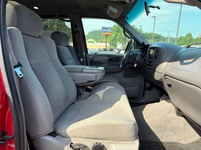 2002 Ford F-150 LARIAT