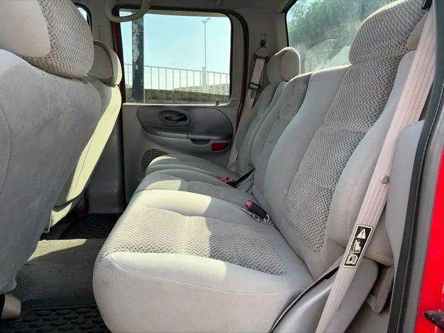 2002 Ford F-150 LARIAT