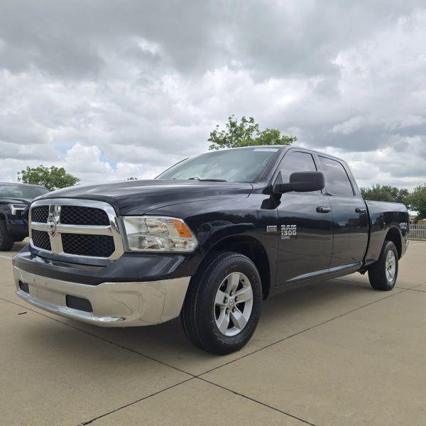 2019 Ram 1500 Classic SLT Crew Cab 4x2 6'4" Box for sale in Euless, TX