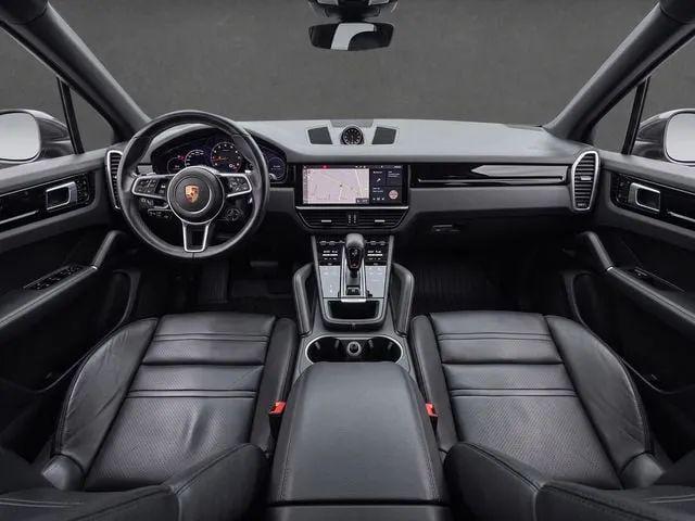 2021 Porsche Cayenne Base