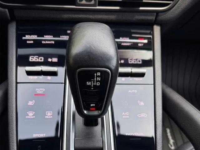 2021 Porsche Cayenne Base