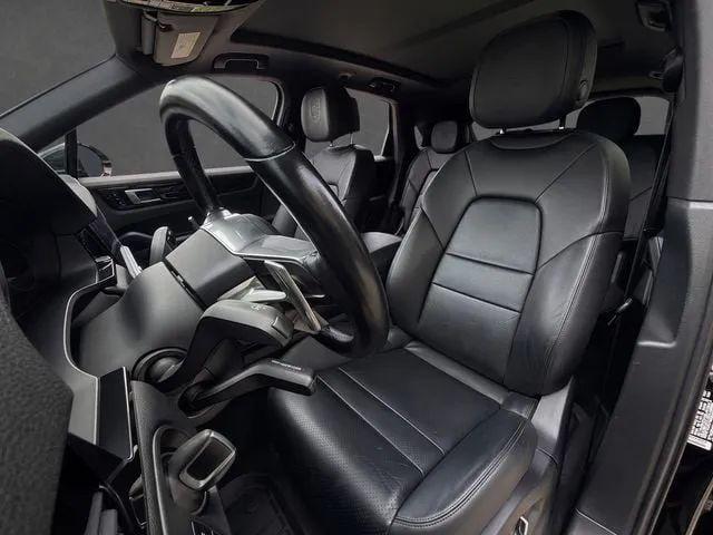 2021 Porsche Cayenne Base