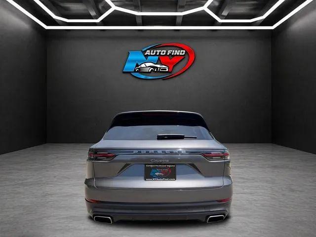 2021 Porsche Cayenne Base