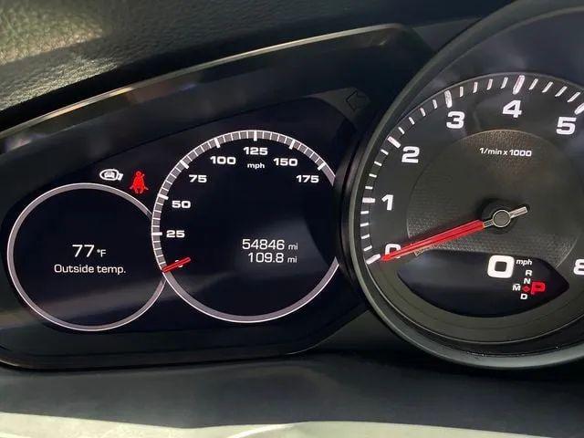 2021 Porsche Cayenne Base