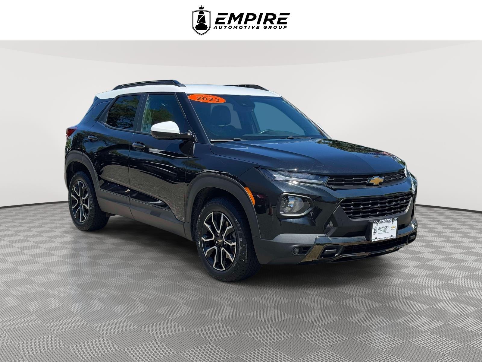 Mosaic Black Metallic 2023 Chevrolet Trailblazer SUV / Crossover Front-Wheel Drive Automatic