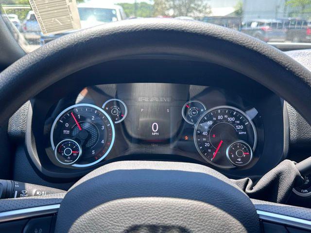2026 Ram 3500 Tradesman Crew Cab 4x4 8 Box