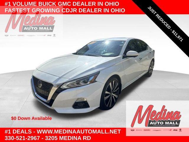 2019 Nissan Altima 2.5 Platinum for sale in Medina, OH