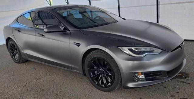 2017 Tesla Model S 90D