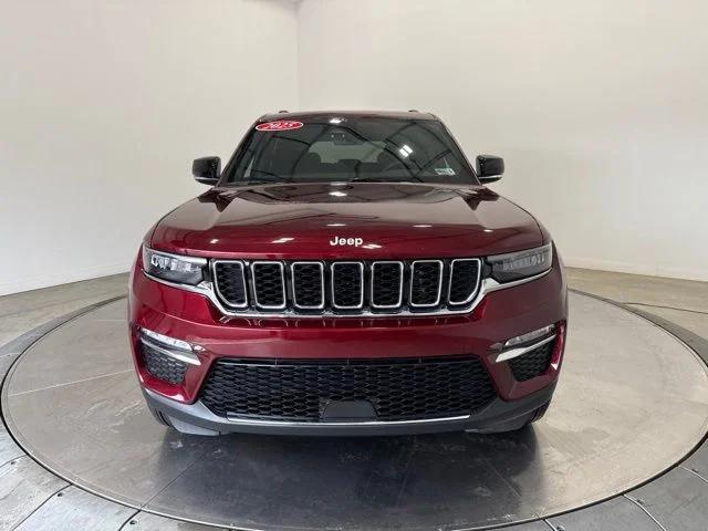 2025 Jeep Grand Cherokee Limited 4x4 2025 Jeep Grand Cherokee Limited 4x4