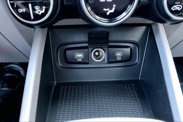 Used 2024 Hyundai Venue SEL For Sale in Olive Branch, MS