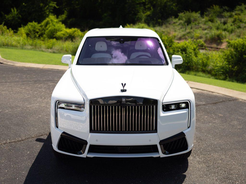 2027 Rolls-Royce Cullinan Black Badge - Photo 13