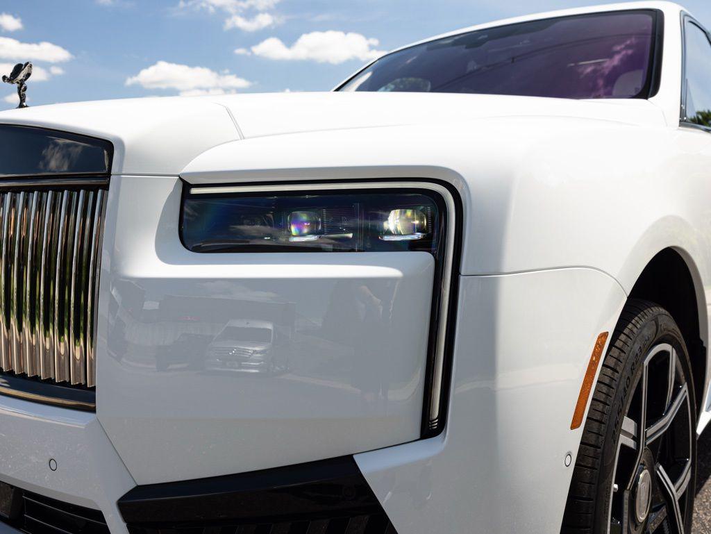 2027 Rolls-Royce Cullinan Black Badge - Photo 15