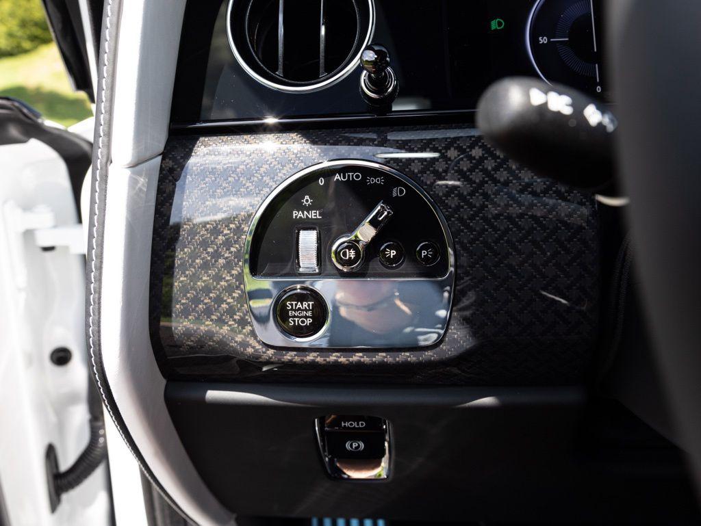 2027 Rolls-Royce Cullinan Black Badge - Photo 34