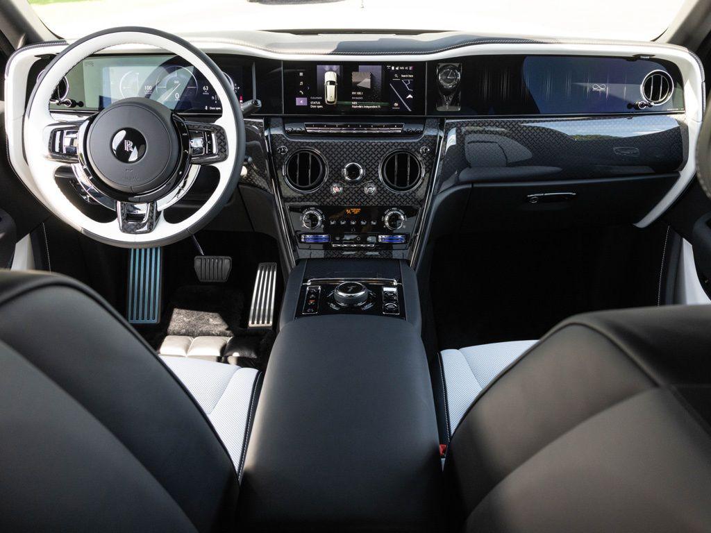 2027 Rolls-Royce Cullinan Black Badge - Photo 49