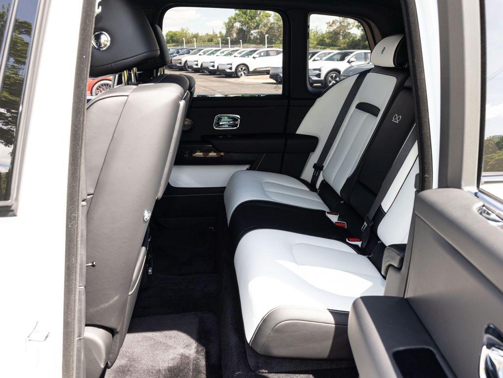 2027 Rolls-Royce Cullinan Black Badge - Photo 55