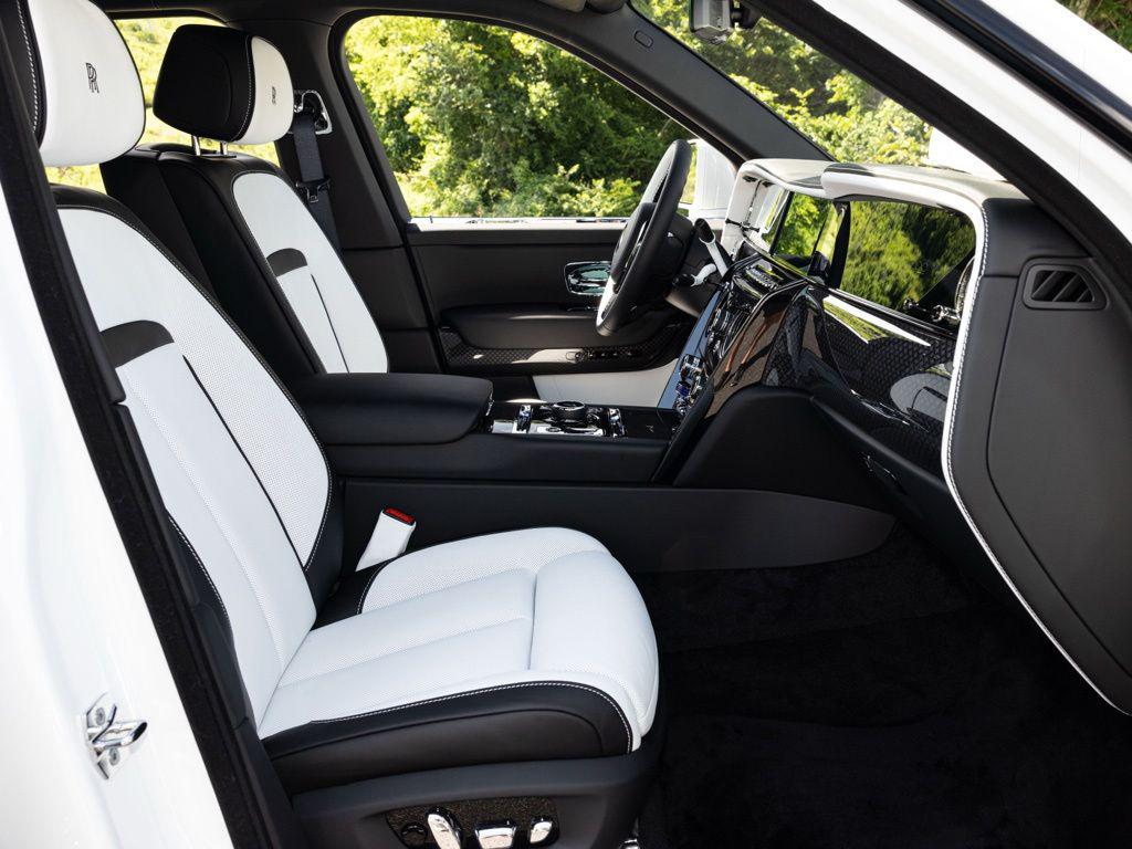 2027 Rolls-Royce Cullinan Black Badge - Photo 78
