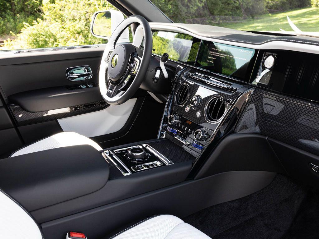 2027 Rolls-Royce Cullinan Black Badge - Photo 79